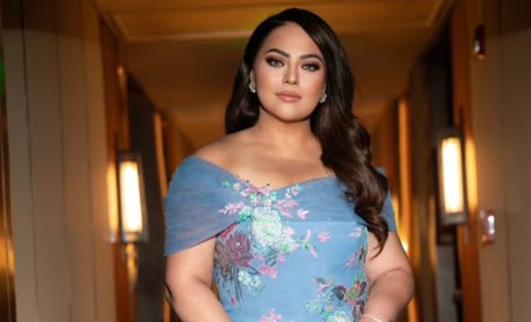 Karla Estrada