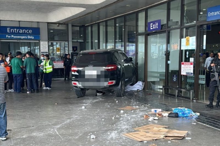 naia terminal 1 accident