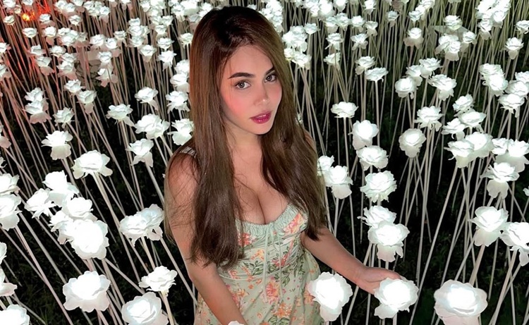 Ivana Alawi 2