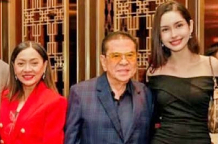 chavit singsong keisha serna