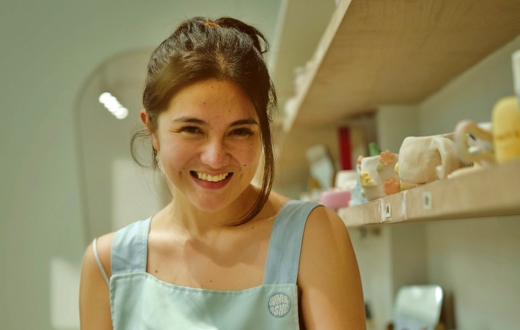 dimples romana