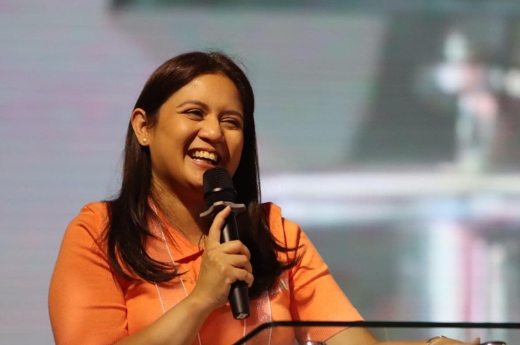 Camille Villar