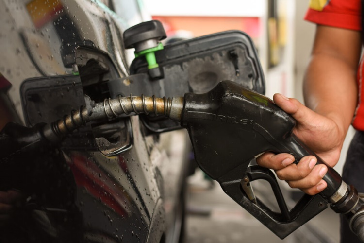 Mixed Oil Price Adjustments