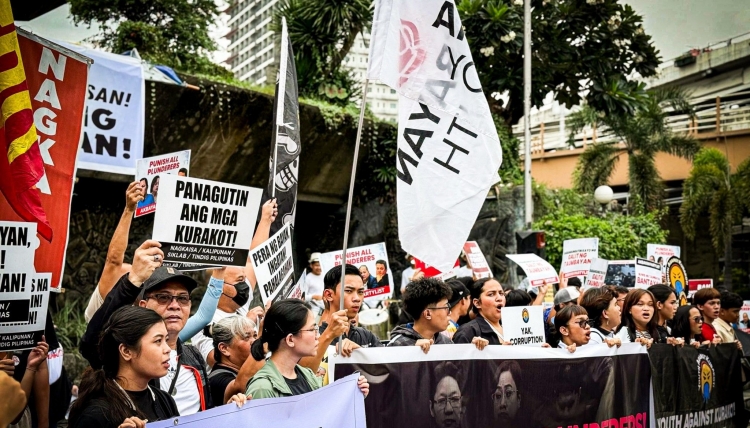 Trillion Peso March