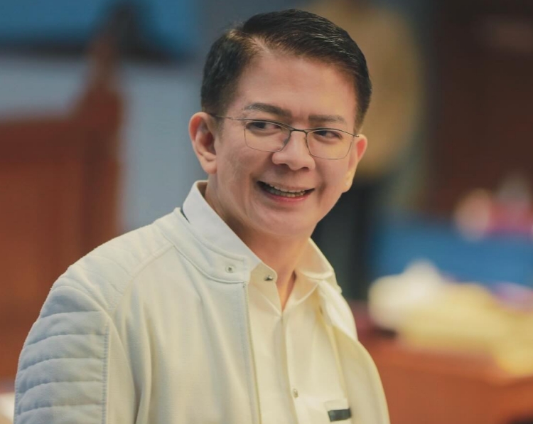 chiz escudero