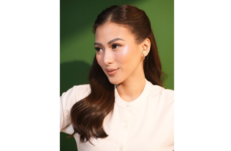 Alex Gonzaga 3