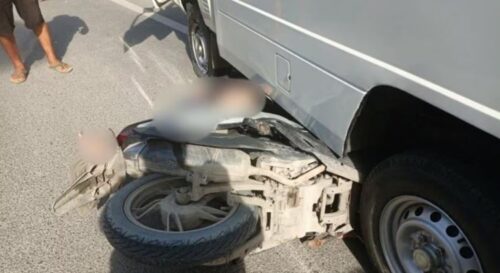 Female Call Center Agent