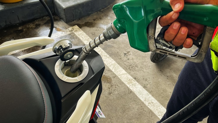 Mixed Oil Price Adjustments