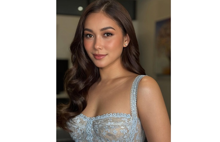 Майя Сальвадор