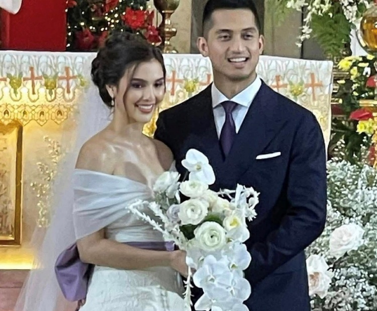 Matthew Manotoc Jamie Herrell Wedding