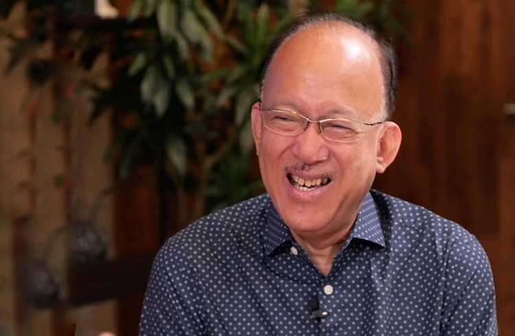 Political Analyst Ronald Llamas