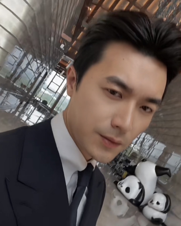 Клодин Барретто, мужская личность