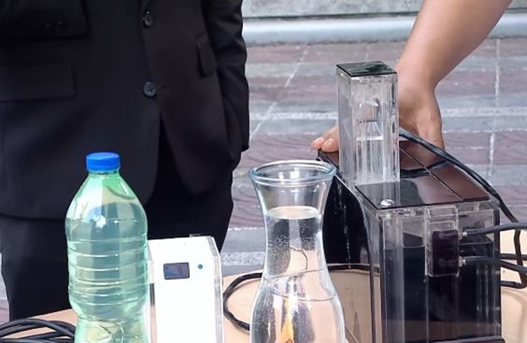 Electronics Technician