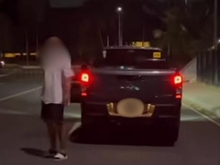 Pickup Driver