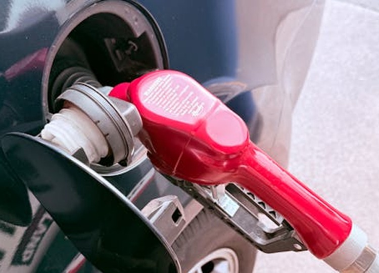 Big-Time Oil Price Rollback