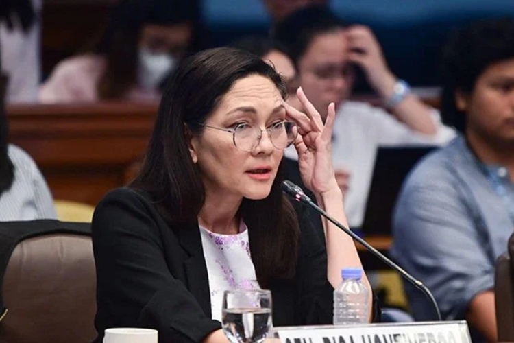 Risa Hontiveros