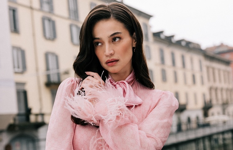Anne Curtis