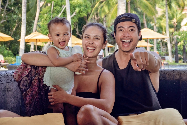 megan young mikael daez