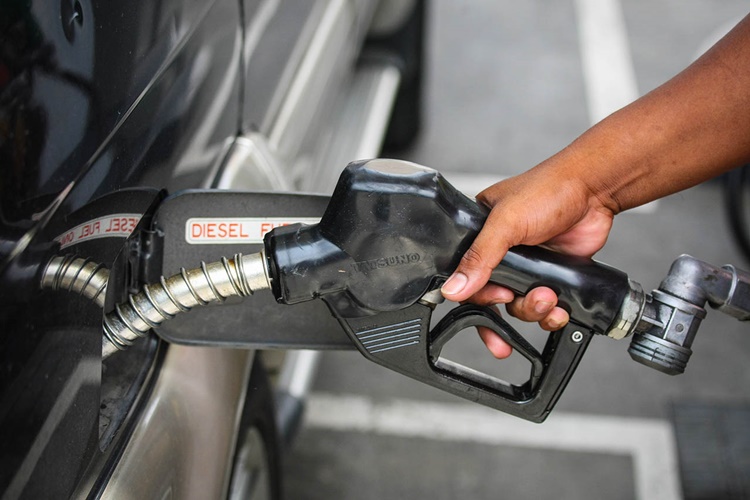 Mixed Oil Price Adjustments