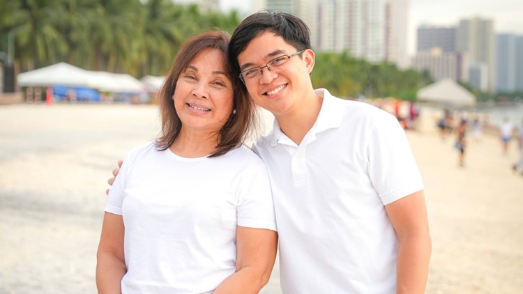 Leandro Leviste, Loren Legarda