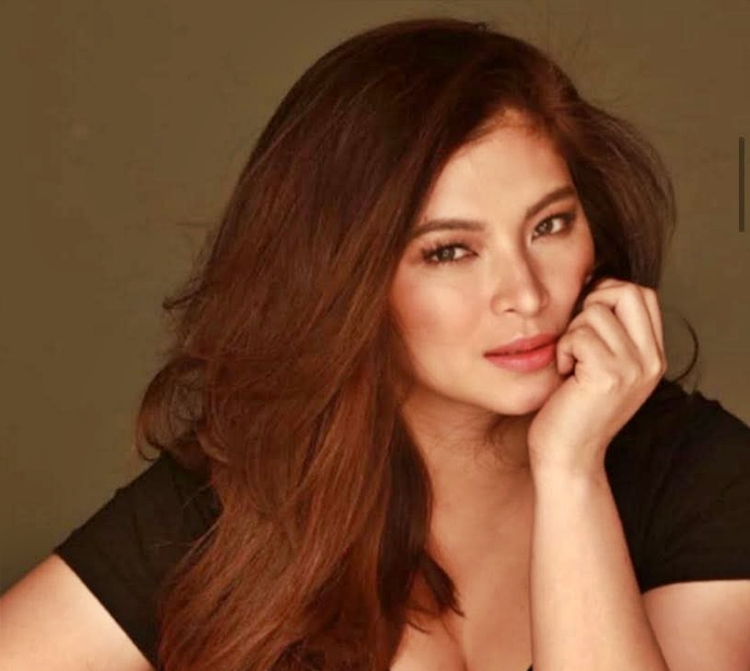 angel locsin