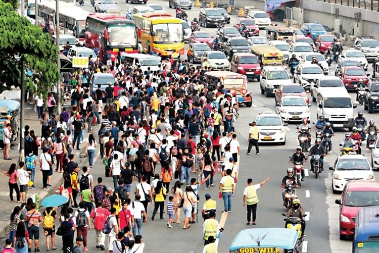 Filipino Commuters
