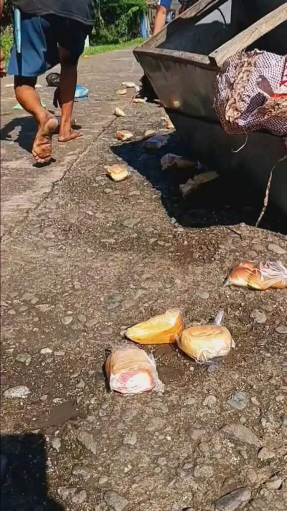 Bread Vendor